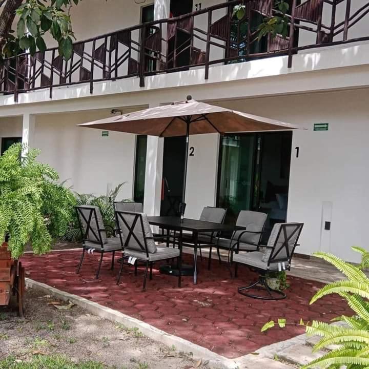 Hotel Brisas Bacalar Exterior photo