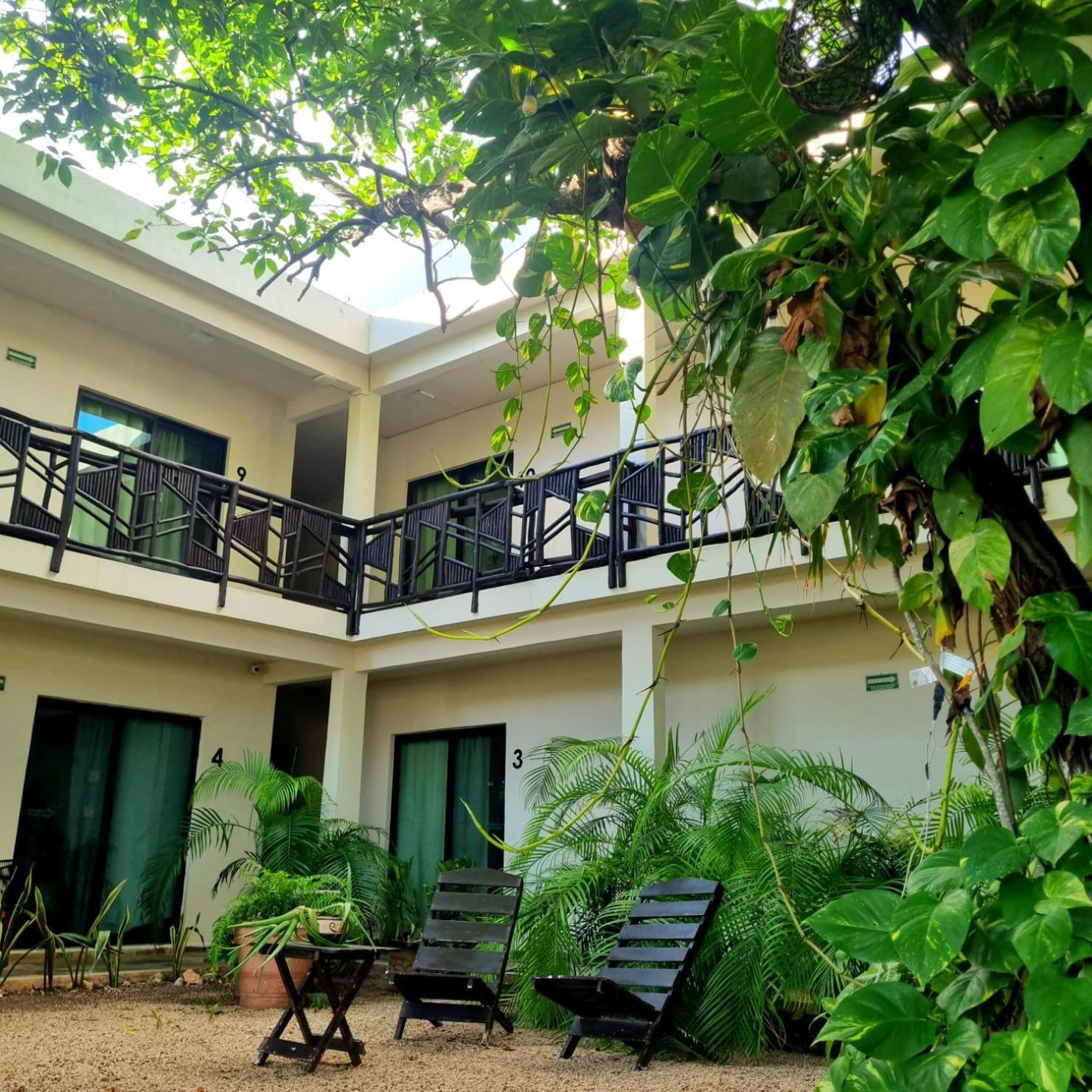Hotel Brisas Bacalar Exterior photo
