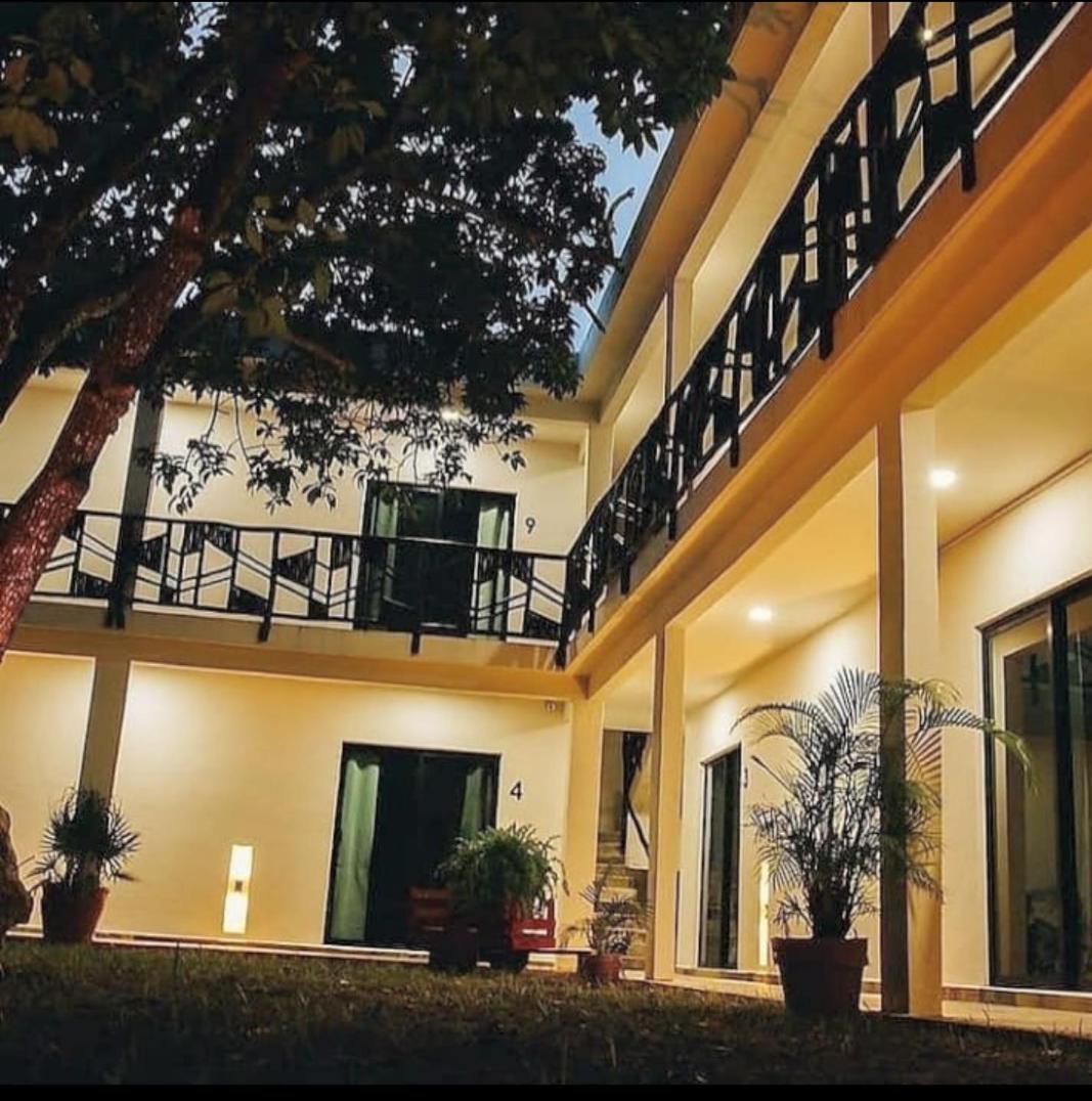 Hotel Brisas Bacalar Exterior photo